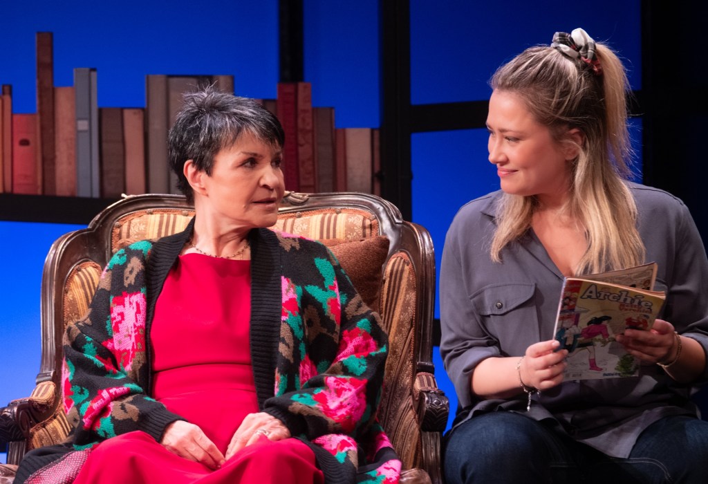 Δύο Γυναίκες Χορεύουν | Κριτική&nbsp;Θεάτρου