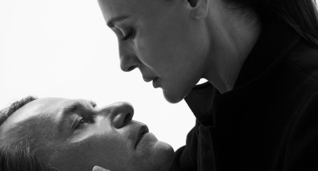 Το Ακρωτήρι | Κριτική&nbsp;Θεάτρου