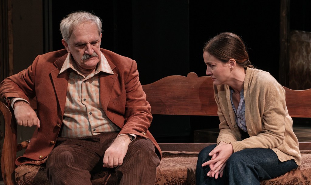 Ο Θείος Βάνιας | Κριτική Θεάτρου