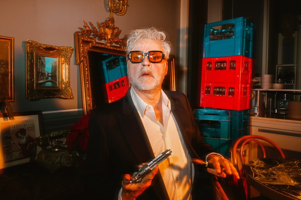 «Merde!» του Suyako, σε σκηνοθεσία Γιώργου Κουτλή και Βασίλη Μαγουλιώτη στο Δημοτικό Θέατρο&nbsp;Πειραιά