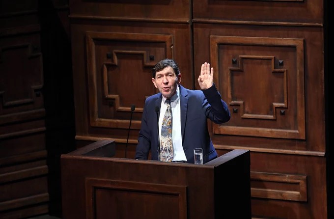 Εκτός Ύλης Reloaded | Κριτική&nbsp;Θεάτρου