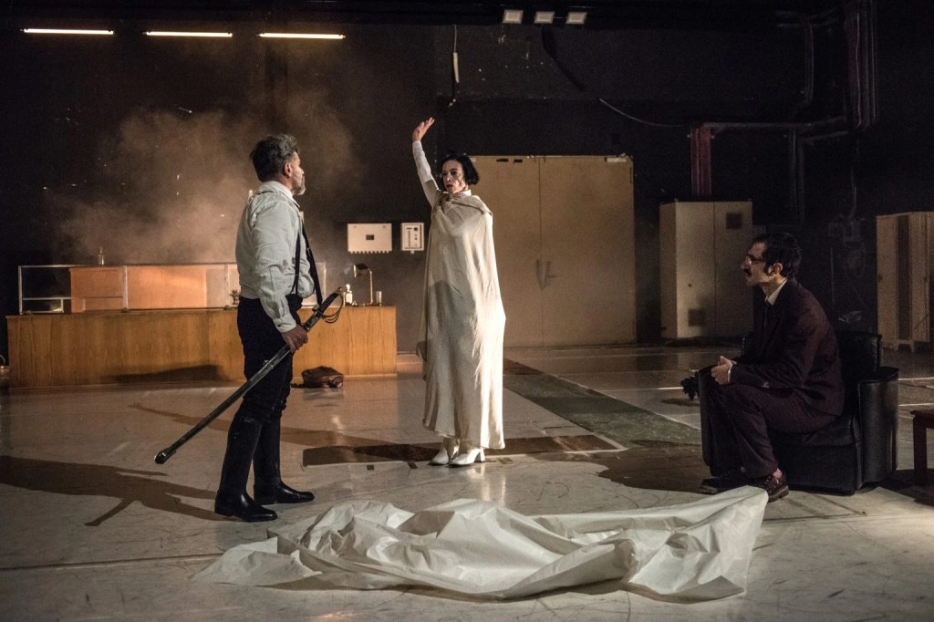 O Χορός του Θανάτου | Κριτική&nbsp;Θεάτρου