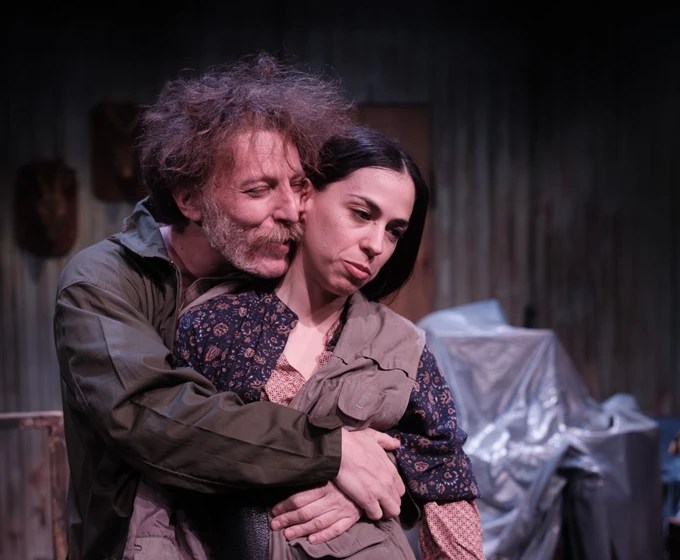 Στην παλιά εθνική | Κριτική&nbsp;Θεάτρου