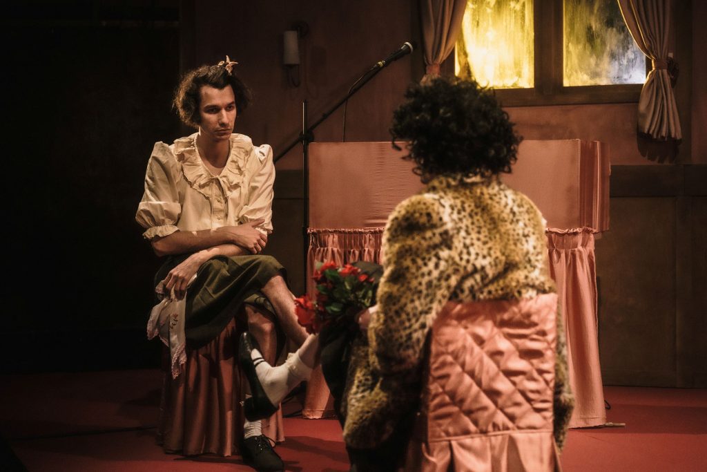 Αντικείμενα | Κριτική&nbsp;Θεάτρου