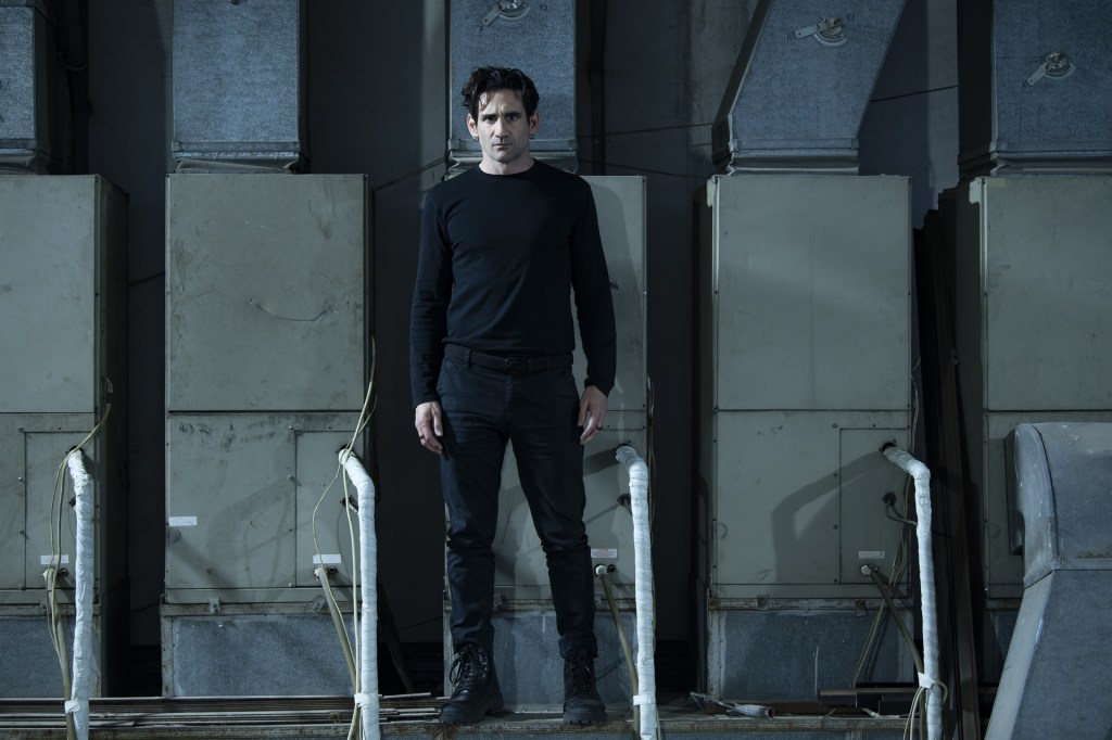 Μετά την «Άνοδο του Αρτούρο Ούι», ο Άρης Μπινιάρης θα παρουσιάσει στο Θέατρο ARK, ένα από τα πιο επιδραστικά λογοτεχνικά έργα του 20ού αιώνα, την εμβληματική «Δίκη» του Φραντς&nbsp;Κάφκα