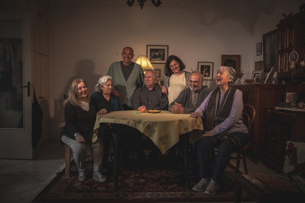 «Η ζωή, τα γηρατειά και ο θάνατος μιας γυναίκας του λαού», σε σκηνοθεσία Σοφίας Αντωνίου στην Πειραιώς 260