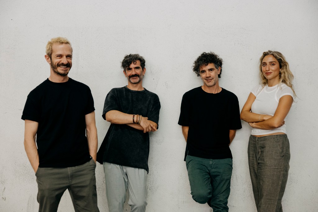 Οι Seeds συμπράτουν με τον Μιχάλη Βαλάσογλου και την Alcmini σε μια «άλλη ματιά»  στο Μικρό Θέατρο Αρχαίας&nbsp;Επιδαύρου