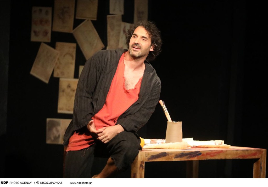 Ο «Βιτρούβιος» του Στέφανου Κακαβούλη, σε σκηνοθεσία Χρήστου Δήμα, ανεβαίνει στο καινούργιο θέατρο ΣΚΗΝΗ BRECHT-2510
