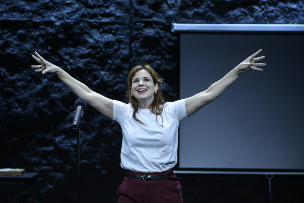 Κοιμούνται τα ψάρια; | Κριτική Θεάτρου