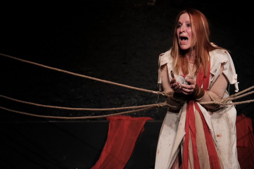 «Υπατία μια γυναίκα – σύμβολο» του Δημήτρη Βαρβαρήγου, σε σκηνοθεσία Γιάννη Διαμαντόπουλου, στο Θέατρο&nbsp;Αλκμήνη