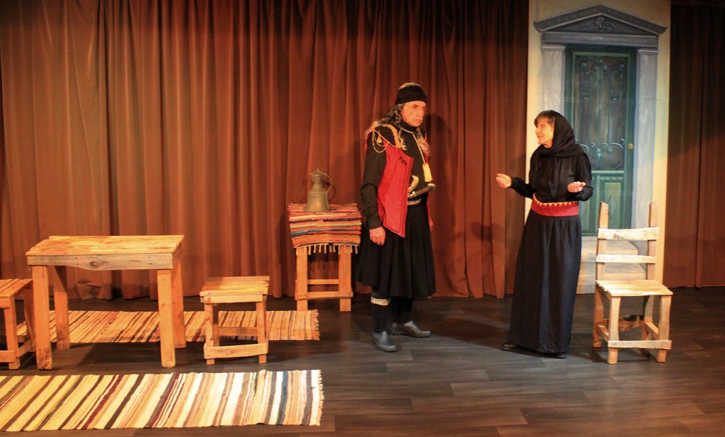 «Θεόδωρος Κολοκοτρώνης: Ο Θεός έβαλε την υπογραφή Του…», σε σκηνοθεσία Γιώργου Α. Χριστοδούλου και Λόρνας Κούτση, στο Kέντρο Τέχνης και Πολιτισμού Θυμέλη – Έλλη Βοζικιάδου