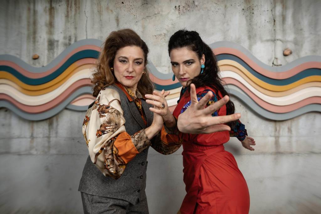 Νέες φωτογραφίες από την παράσταση «Blunted – Δήμητρες και Περσεφόνες» στον χώρο Κάμιρος